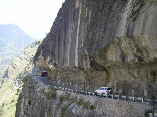 Adventure Honeymoons - Driving the Himalayas
