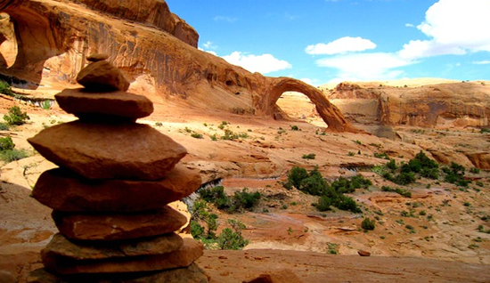 Moab - the Outdoor Paradise of Rock and Sun 1 - Corona_Arch